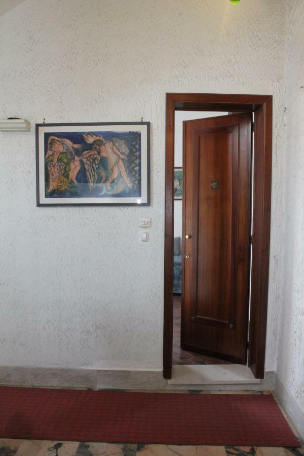 Casa Lungomare Villa Giardini-Naxos Buitenkant foto