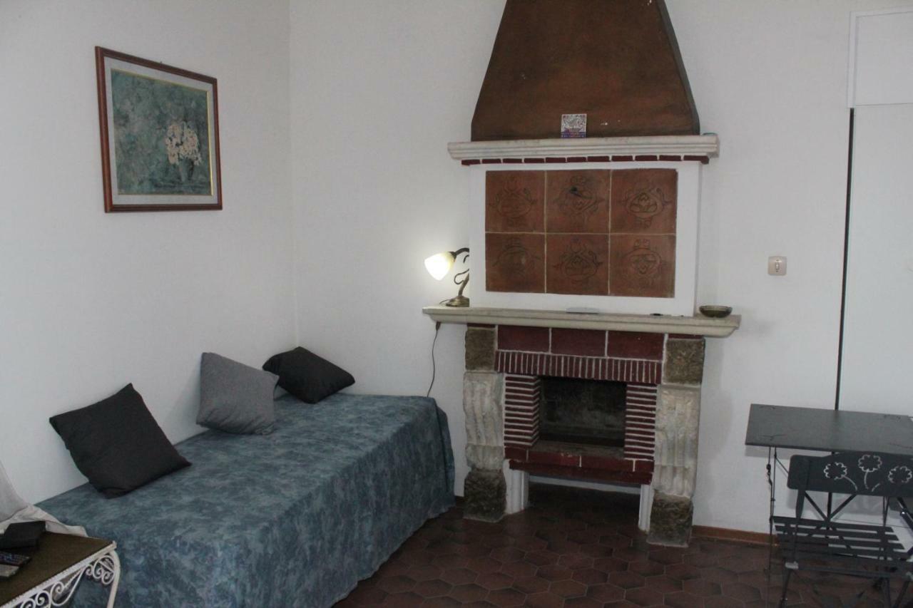 Casa Lungomare Villa Giardini-Naxos Buitenkant foto