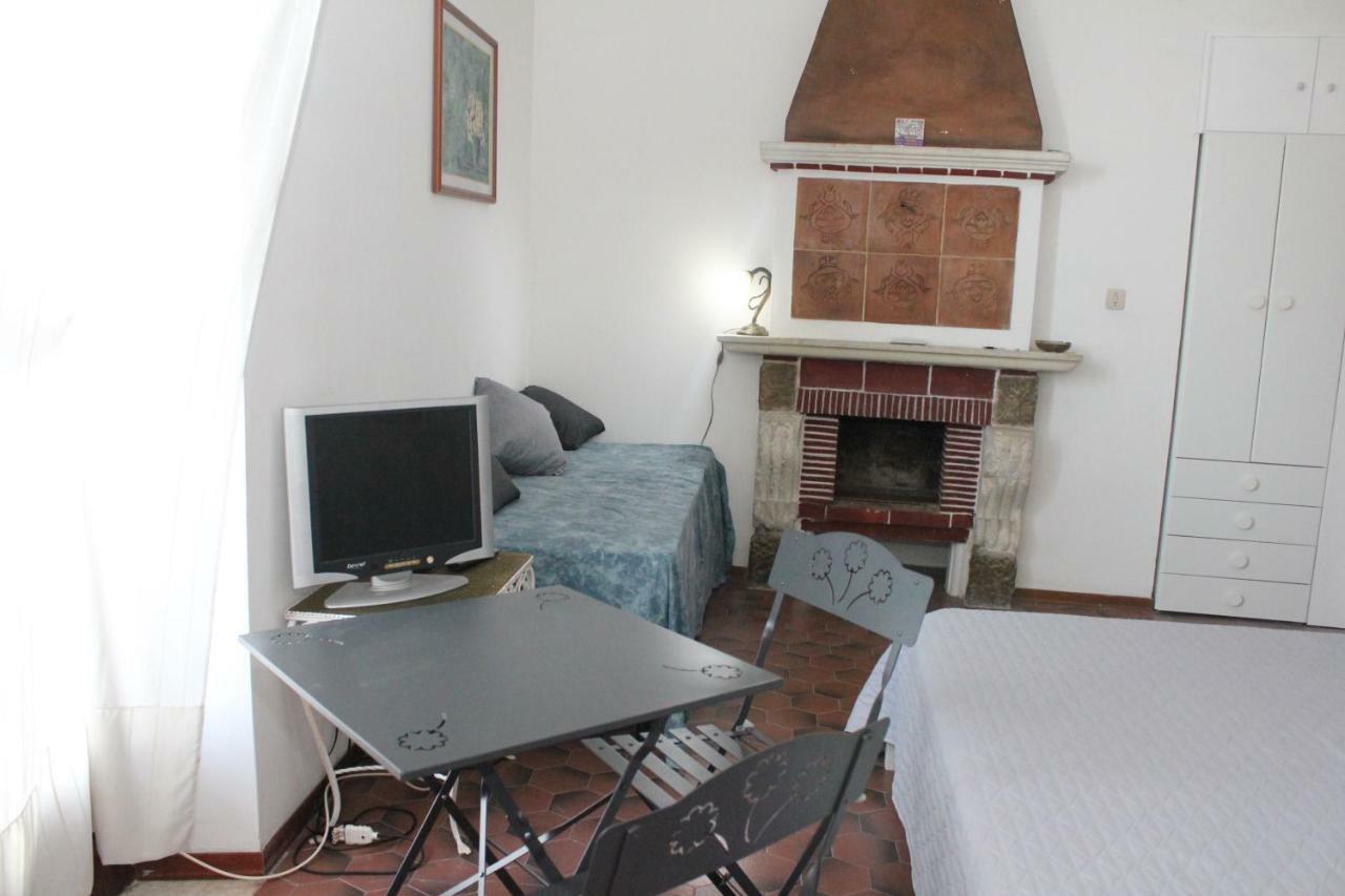 Casa Lungomare Villa Giardini-Naxos Buitenkant foto